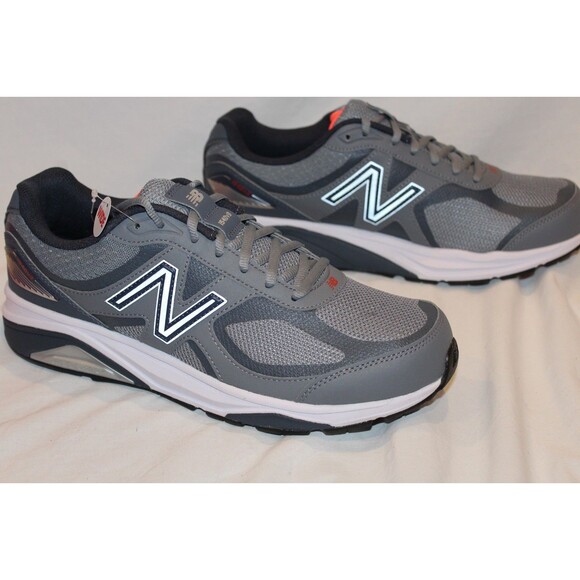 NEW BALANCE MEN'S 1540 V 3 RUNNING ATHLETIC SNEAKERS SZ 11.5 GREY NIB - Picture 2 of 8
